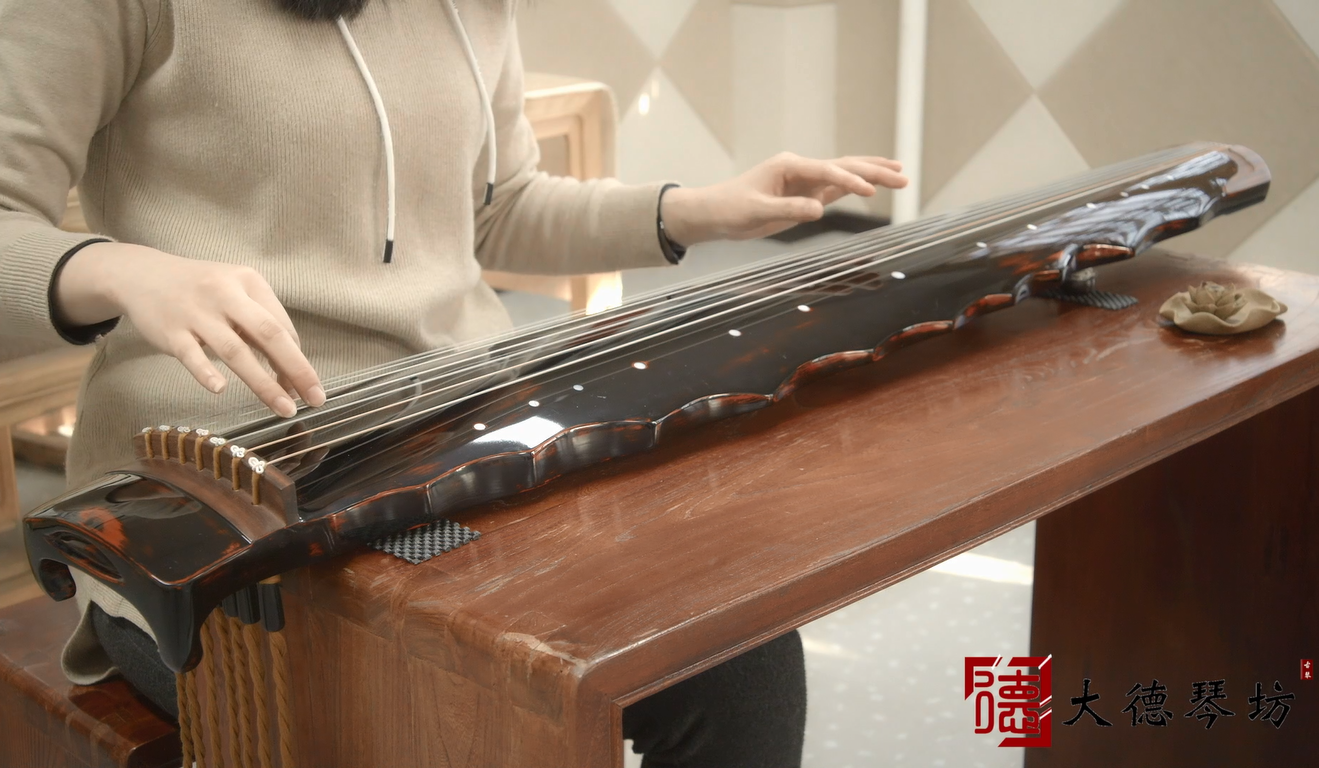 古琴曲《玉楼春晓》PA旗舰厅古琴珍品落霞式演奏